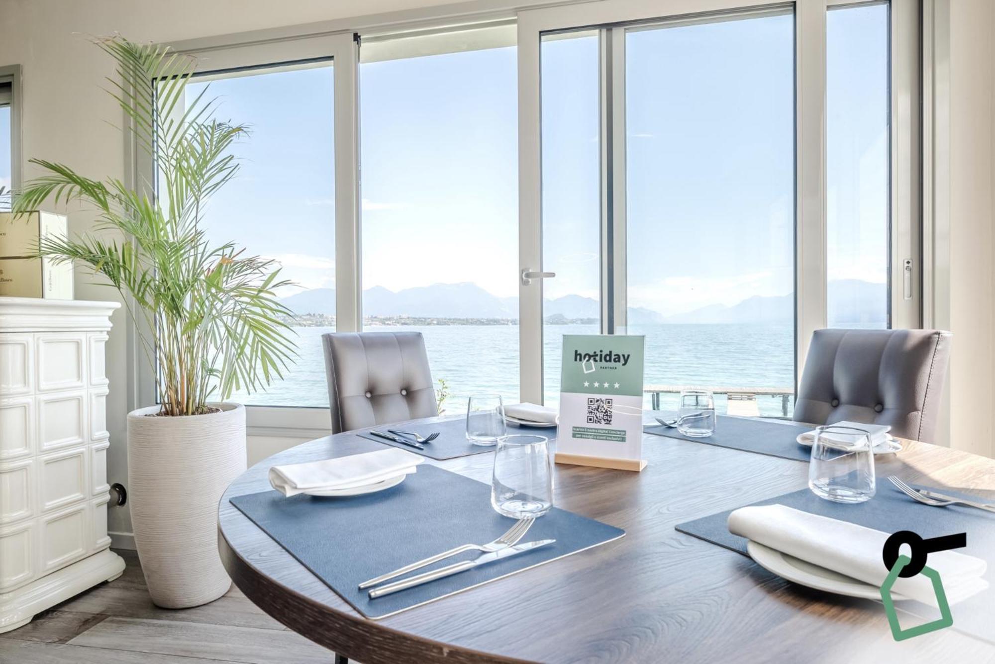 Hotiday Apartment Collection - Desenzano Desenzano del Garda Exteriér fotografie