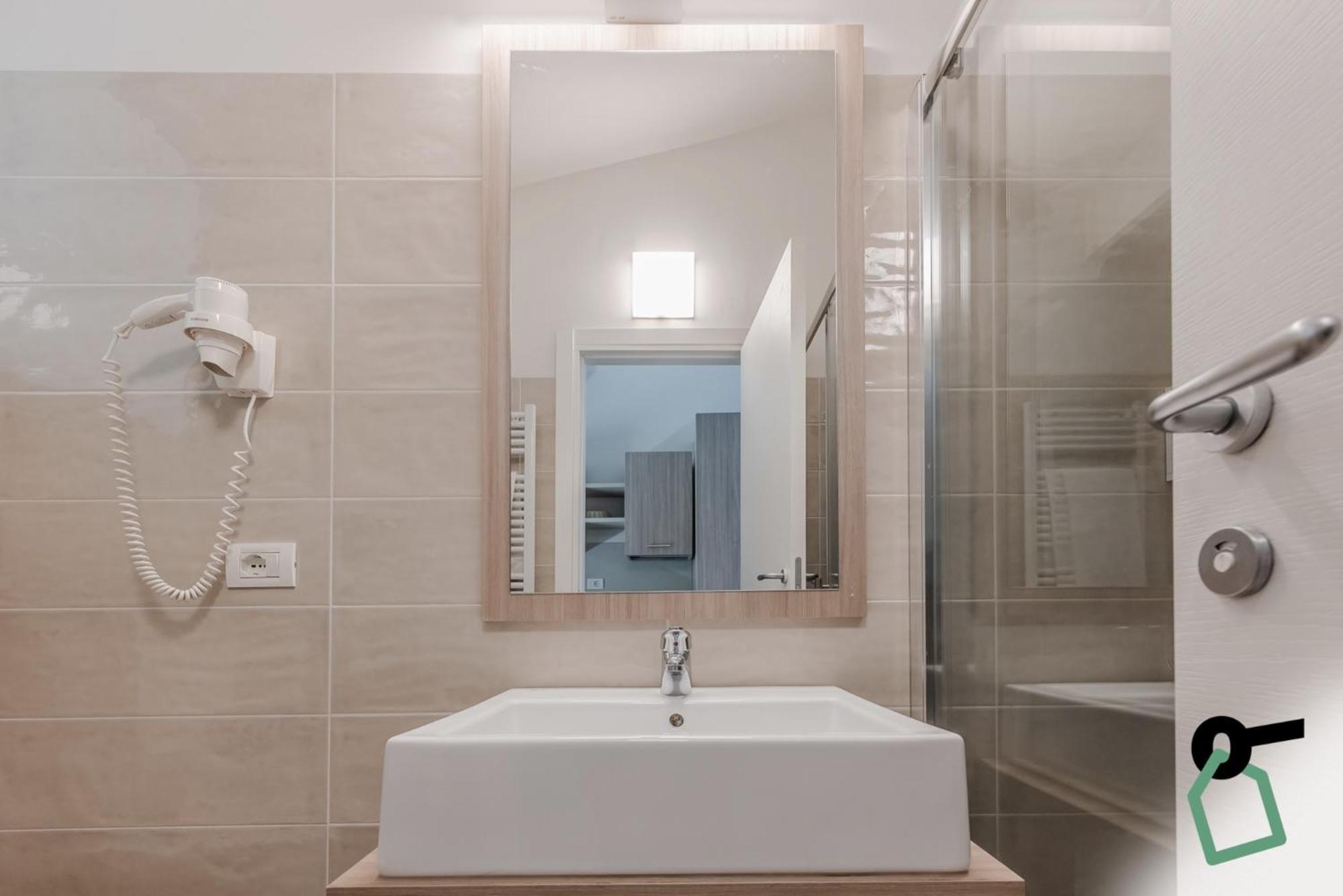 Hotiday Apartment Collection - Desenzano Desenzano del Garda Exteriér fotografie